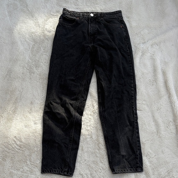 ZARA High Rise Straight Leg Jeans – Size 4 Regular | Black Denim | - Picture 1 of 9